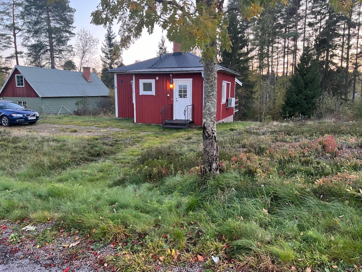 Lillhuset Villa Järbo Exterior foto
